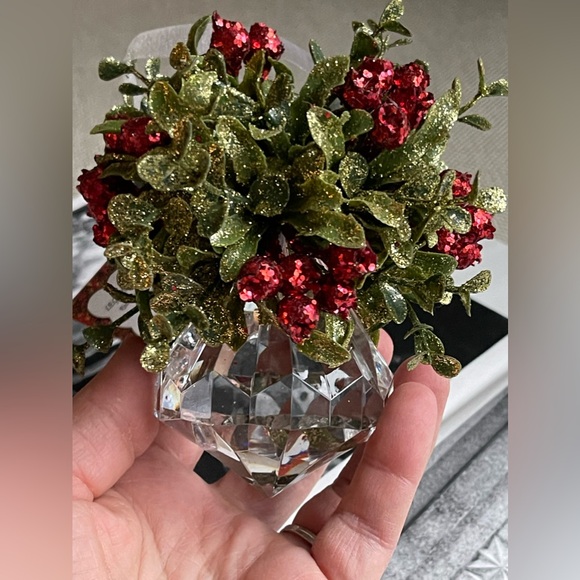 New Kissing Krystals Christmas Legend Of The Mistletoe Ornament Tii Collection - Picture 6 of 12